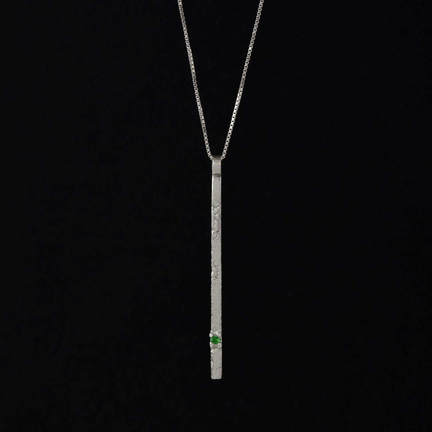 Zosma - Sterling Silver Monolith Necklace With A Green Gemstone