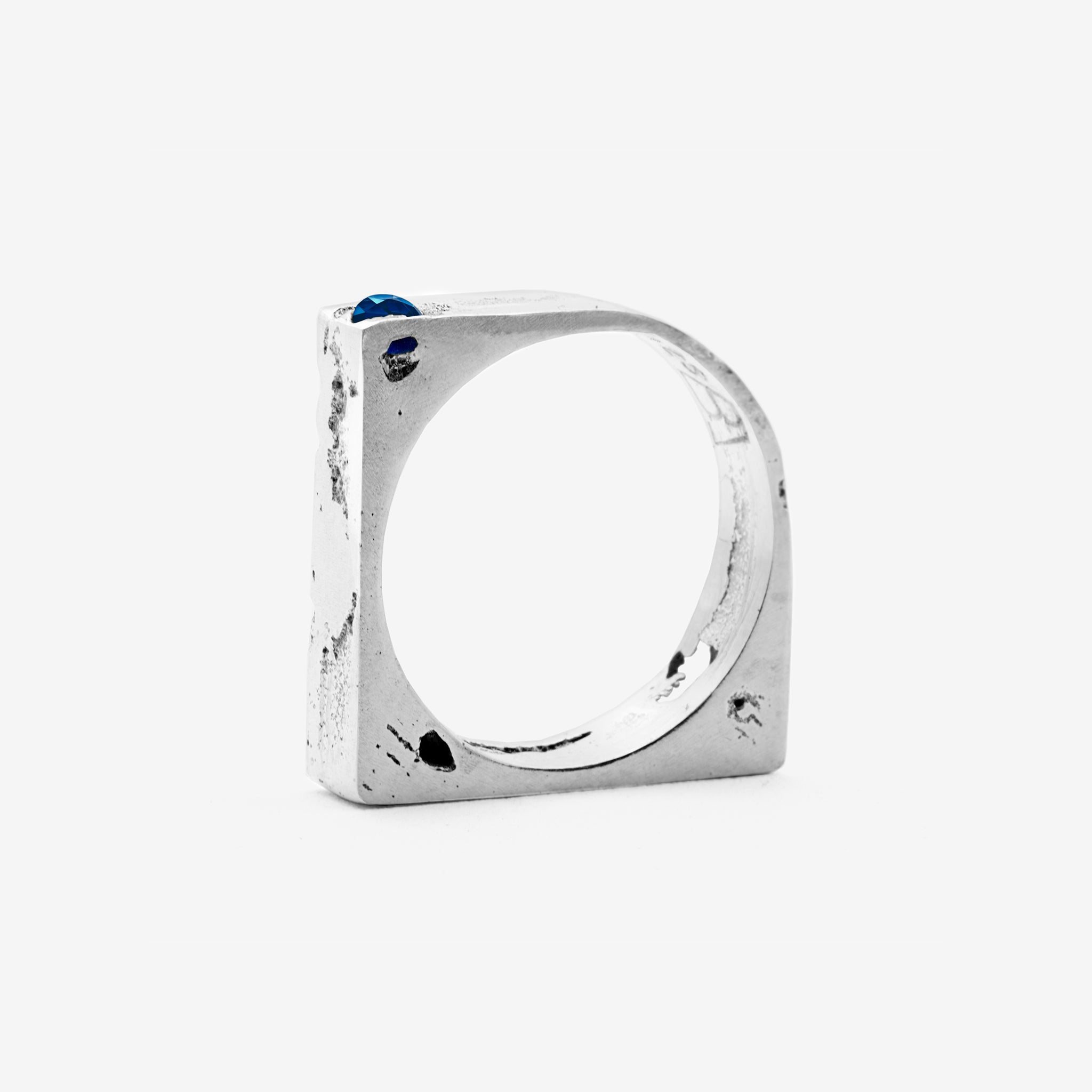 Geometric Sterling Silver Ring With  Blue Sapphire